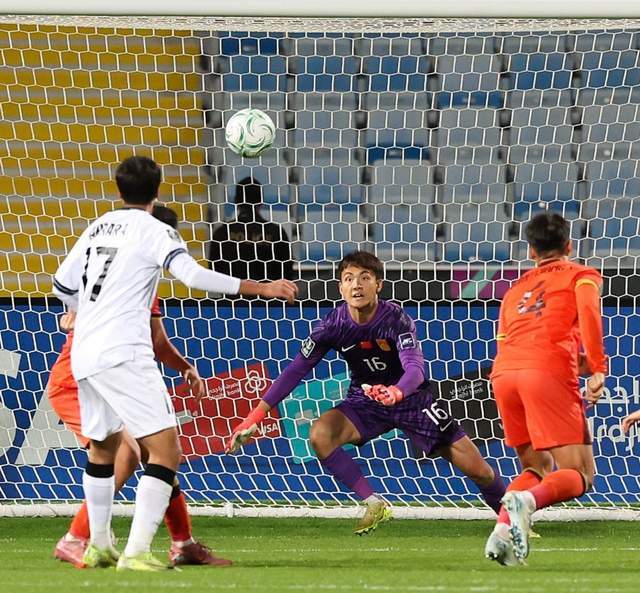 爱游戏官方网站-国足U23迎战泰国队，明晚直播！小组出线关键一战，李昊值得期待