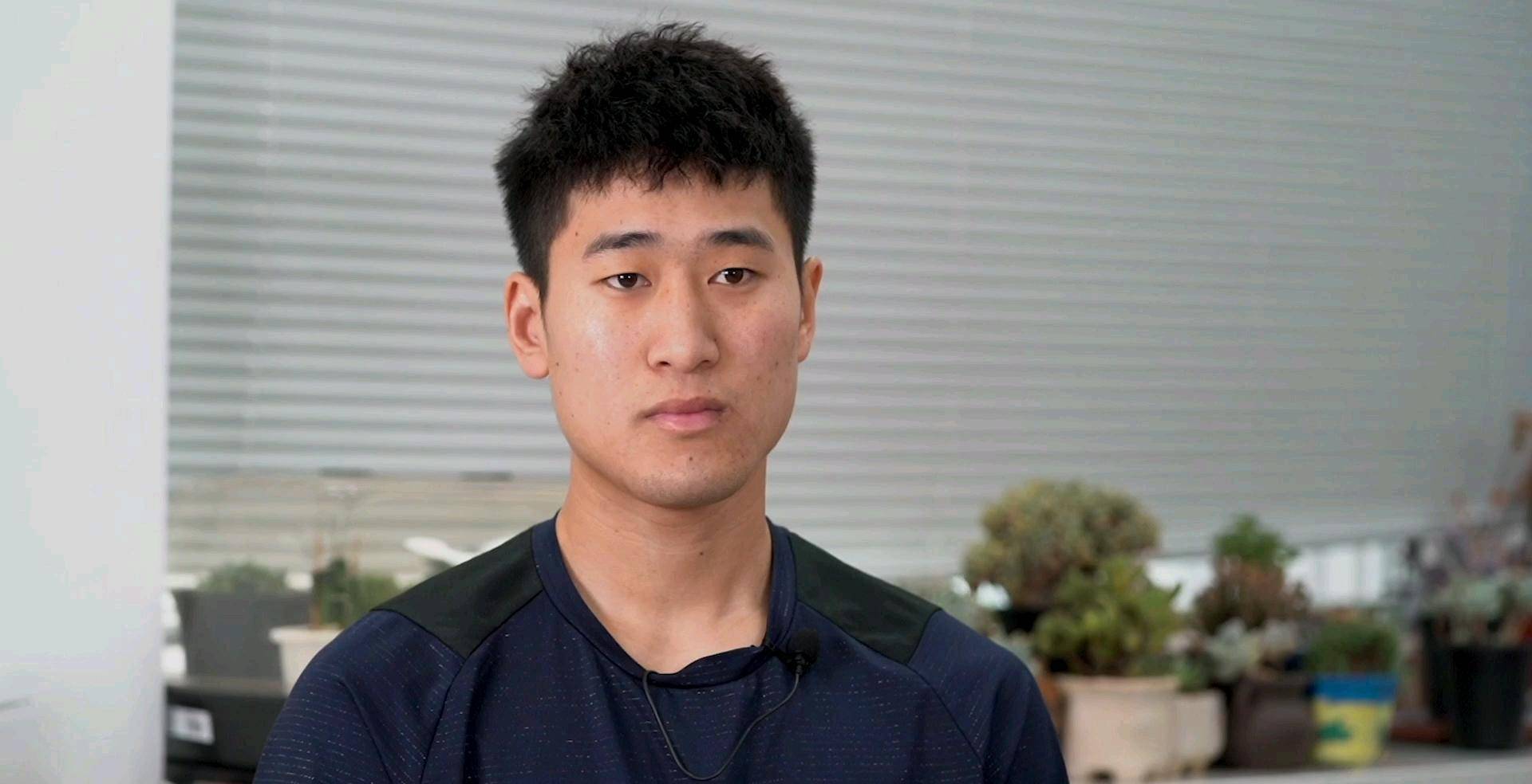 爱游戏官方网站-CBA最辛苦8人！廖三宁排第四，神投手排第八，榜首接近打满全场